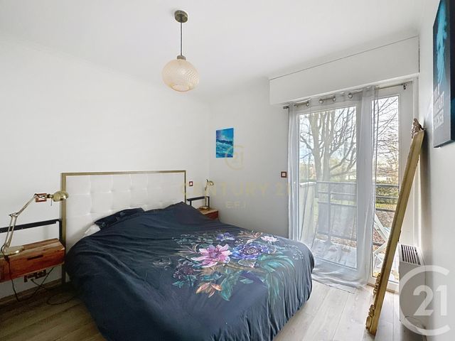 Appartement F4 à vendre - 4 pièces - 70.02 m2 - NOISY LE GRAND - 93 - ILE-DE-FRANCE - Century 21 E.F.I.