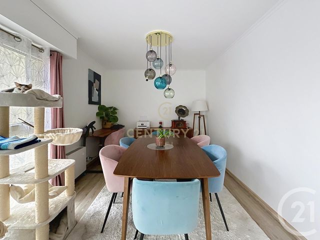 Appartement F4 à vendre - 4 pièces - 70.02 m2 - NOISY LE GRAND - 93 - ILE-DE-FRANCE - Century 21 E.F.I.