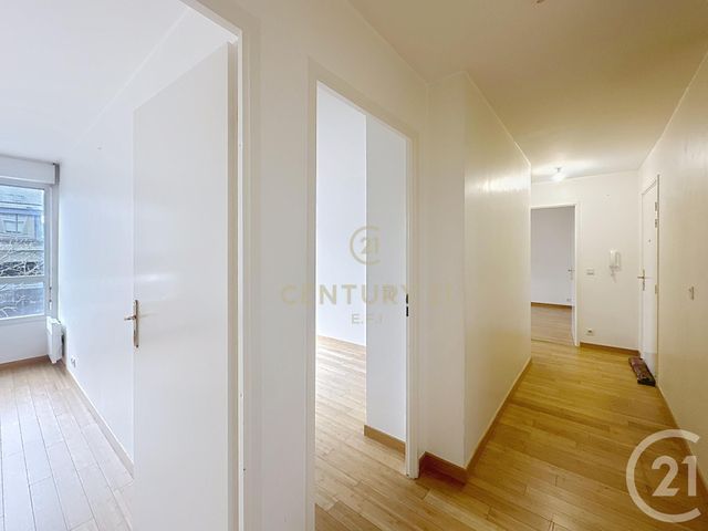 Appartement F3 à vendre - 3 pièces - 67.79 m2 - NOISY LE GRAND - 93 - ILE-DE-FRANCE - Century 21 E.F.I.