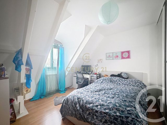 maison à vendre - 6 pièces - 161.43 m2 - NOISY LE GRAND - 93 - ILE-DE-FRANCE - Century 21 E.F.I.