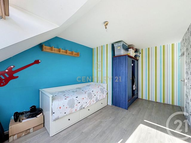 Appartement Duplex à vendre - 4 pièces - 97.44 m2 - NOISY LE GRAND - 93 - ILE-DE-FRANCE - Century 21 E.F.I.