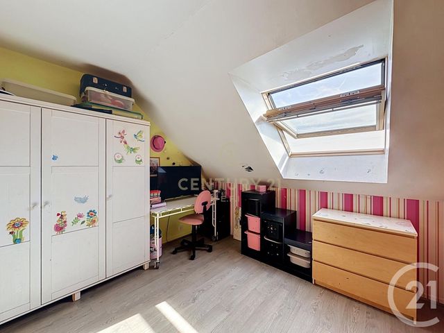 Appartement Duplex à vendre - 4 pièces - 97.44 m2 - NOISY LE GRAND - 93 - ILE-DE-FRANCE - Century 21 E.F.I.