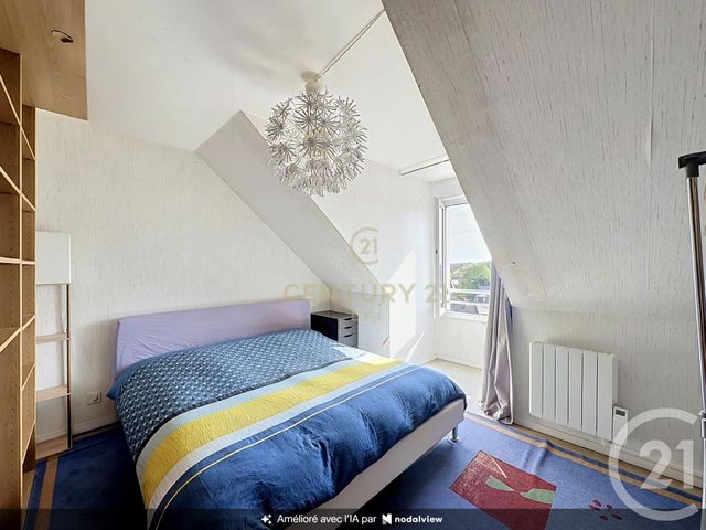 Appartement Duplex à vendre - 4 pièces - 97.44 m2 - NOISY LE GRAND - 93 - ILE-DE-FRANCE - Century 21 E.F.I.