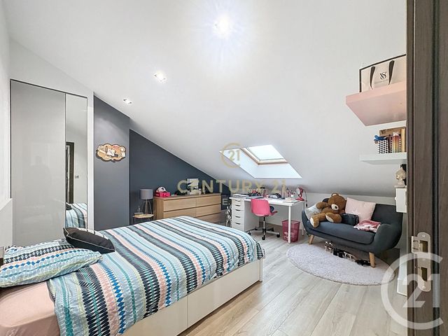 maison à vendre - 7 pièces - 160.31 m2 - NOISY LE GRAND - 93 - ILE-DE-FRANCE - Century 21 E.F.I.