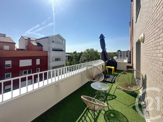 Appartement F4 à vendre - 4 pièces - 76.74 m2 - NEUILLY SUR MARNE - 93 - ILE-DE-FRANCE - Century 21 E.F.I.